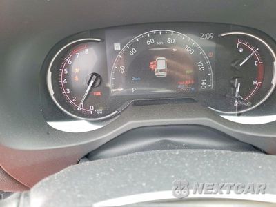 Zdjęcie 9 z 12 samochodu: 2024 TOYOTA RAV4 XLE PREMIUM VIN:2T3A1RFV4RC451998 - miniatura