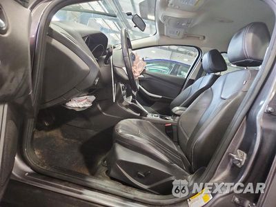 Zdjęcie 7 z 13 samochodu: 2014 FORD FOCUS SE VIN:1FADP3F27EL209612 - miniatura