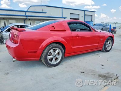 Trzecie zdjęcie samochodu z tyłu: 2005 FORD MUSTANG GT VIN:1ZVFT82H955226175 - miniatura