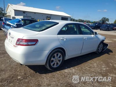 Trzecie zdjęcie samochodu z tyłu: 2010 TOYOTA CAMRY LE VIN:4T4BF3EK2AR065916 - miniatura