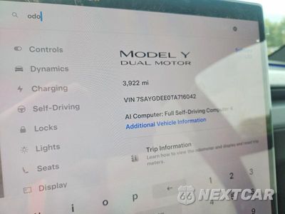 Zdjęcie 9 z 12 samochodu: 2026 TESLA MODEL Y VIN:7SAYGDEE0TA716042 - miniatura