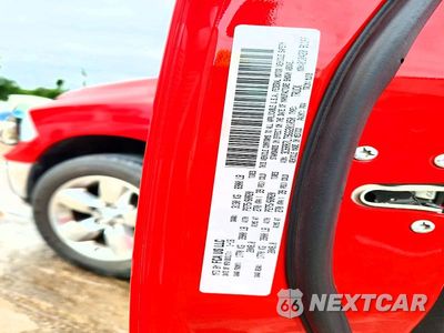 Zdjęcie 12 z 12 samochodu: 2016 RAM 1500 SLT VIN:3C6RR7LT9GG201050 - miniatura