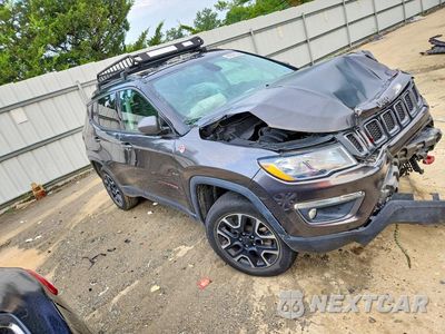Czwarte zdjęcie samochodu z boku: 2019 JEEP COMPASS TRAILHAWK VIN:3C4NJDDB2KT739771 - miniatura