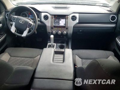 Zdjęcie 8 z 12 samochodu: 2017 TOYOTA TUNDRA SR5 VIN:5TFDW5F14HX605073 - miniatura