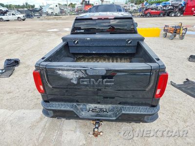 Zdjęcie 6 z 12 samochodu: 2019 GMC SIERRA K1500 DENALI VIN:3GTU9FEL9KG100383 - miniatura