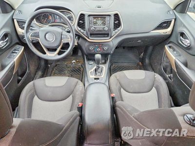 Zdjęcie 8 z 13 samochodu: 2018 JEEP CHEROKEE LATITUDE VIN:1C4PJMCB1JD548602 - miniatura