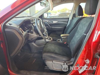 Zdjęcie 7 z 13 samochodu: 2016 NISSAN ROGUE S VIN:5N1AT2MM8GC774313 - miniatura