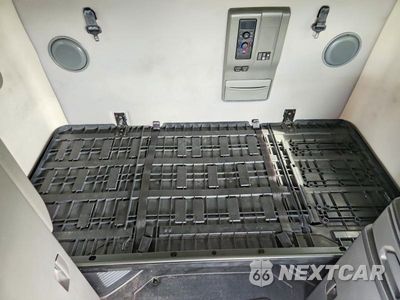 Zdjęcie 10 z 14 samochodu: 2021 VOLVO VNL SEMI TRUCK VIN:4V4NC9EH0MN271900 - miniatura