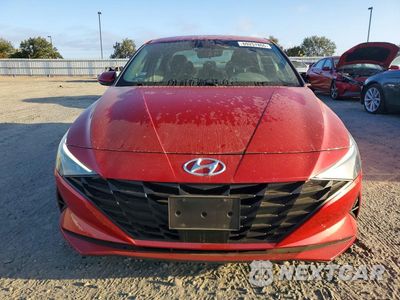 Piąte zdjęcie samochodu w środku: 2023 HYUNDAI ELANTRA SEL VIN:5NPLS4AG1PH116766 - miniatura
