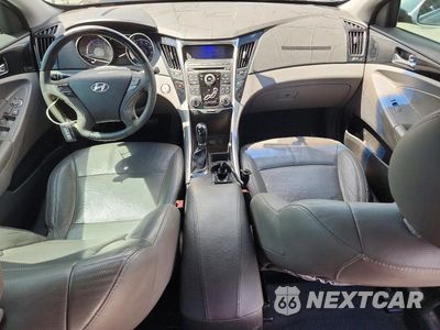 Zdjęcie 8 z 12 samochodu: 2011 HYUNDAI SONATA LIMITED VIN:5NPEC4AC4BH087291 - miniatura