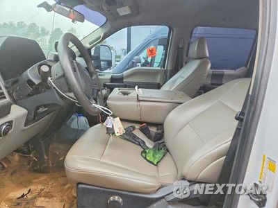 Zdjęcie 7 z 13 samochodu: 2022 FORD F350 SUPER DUTY VIN:1FT8W3BT3NEC14095 - miniatura