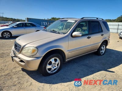 2002 MERCEDES-BENZ ML 320 4JGAB54E42A290351 - główne zdjęcie licytacji z USA - miniatura