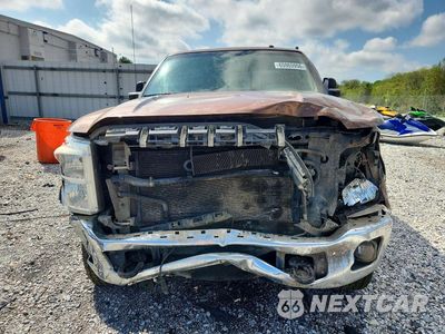 Piąte zdjęcie samochodu w środku: 2011 FORD F250 SUPER DUTY VIN:1FT7W2BT0BEB46310 - miniatura