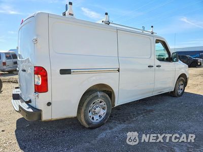 Trzecie zdjęcie samochodu z tyłu: 2020 NISSAN NV 1500 SV VIN:1N6BF0KM2LN809236 - miniatura