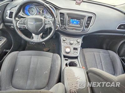 Zdjęcie 8 z 13 samochodu: 2015 CHRYSLER 200 LIMITED VIN:1C3CCCAB4FN743363 - miniatura