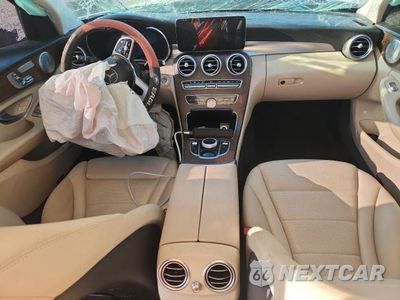 Zdjęcie 8 z 13 samochodu: 2021 MERCEDES-BENZ C 300 VIN:W1KWF8DB9MR617911 - miniatura