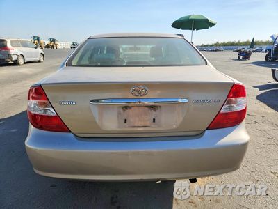 Zdjęcie 6 z 12 samochodu: 2002 TOYOTA CAMRY LE VIN:4T1BE30K62U025862 - miniatura