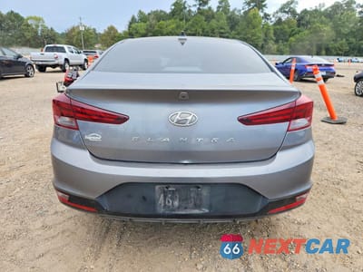 Zdjęcie 6 z 12 samochodu: 2019 HYUNDAI ELANTRA SEL VIN:5NPD84LF0KH436452 - miniatura