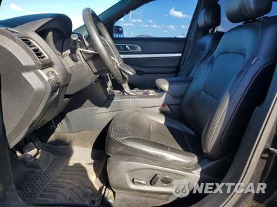 Zdjęcie 7 z 12 samochodu: 2016 FORD EXPLORER XLT VIN:1FM5K8D82GGC51534 - miniatura