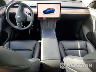 Zdjęcie 8 z 12 samochodu: 2023 TESLA MODEL Y VIN:7SAYGAEE9PF583319 - miniatura