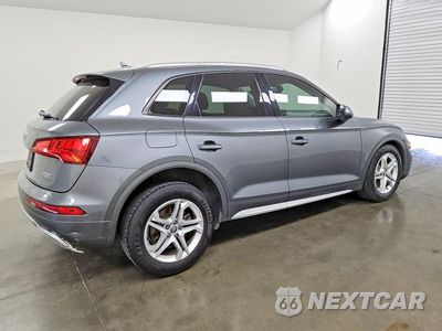 Trzecie zdjęcie samochodu z tyłu: 2018 AUDI Q5 PREMIUM VIN:WA1ANAFY8J2177372 - miniatura