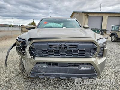Piąte zdjęcie samochodu w środku: 2026 TOYOTA TACOMA TRD OFF-ROAD VIN:3TMLB5JN9TM219605 - miniatura