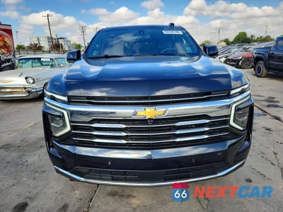 Piąte zdjęcie samochodu w środku: 2025 CHEVROLET TAHOE C1500 LT VIN:1GNS5NRD9SR211376 - miniatura