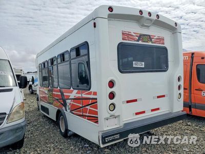 Trzecie zdjęcie samochodu z tyłu: 2004 FORD ECONOLINE E450 SUPER DUTY CUTAWAY VAN VIN:1FDXE45SX4HA70643 - miniatura