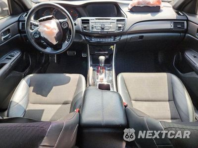 Zdjęcie 8 z 12 samochodu: 2016 HONDA ACCORD SPORT VIN:1HGCR2F5XGA089244 - miniatura