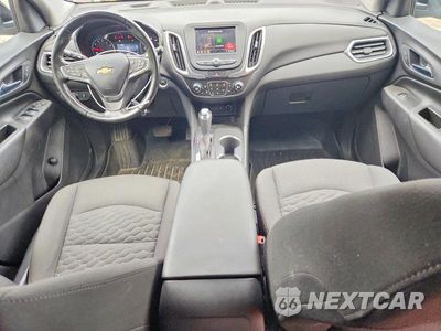 Zdjęcie 8 z 13 samochodu: 2021 CHEVROLET EQUINOX LT VIN:3GNAXUEV9ML312782 - miniatura