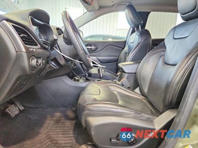 Zdjęcie 7 z 14 samochodu: 2019 JEEP CHEROKEE LIMITED VIN:1C4PJMDX1KD217210 - miniatura