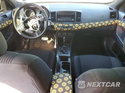 Zdjęcie 8 z 12 samochodu: 2015 MITSUBISHI LANCER ES VIN:JA32U2FU6FU013984 - miniatura