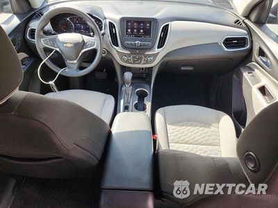 Zdjęcie 8 z 13 samochodu: 2021 CHEVROLET EQUINOX LT VIN:2GNAXKEV1M6110043 - miniatura