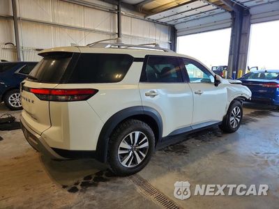 Trzecie zdjęcie samochodu z tyłu: 2023 NISSAN PATHFINDER SL VIN:5N1DR3CC2PC231856 - miniatura