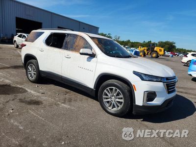 Czwarte zdjęcie samochodu z boku: 2023 CHEVROLET TRAVERSE LT VIN:1GNERGKW9PJ164641 - miniatura