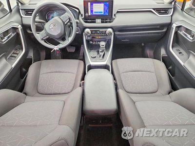 Zdjęcie 8 z 13 samochodu: 2025 TOYOTA RAV4 HYBRID XLE VIN:JTMRWRFV6SD276739 - miniatura