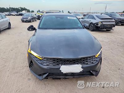 Piąte zdjęcie samochodu w środku: 2022 KIA K5 EX VIN:5XXG34J2XNG140706 - miniatura