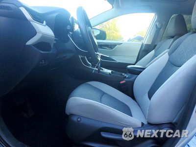 Zdjęcie 7 z 14 samochodu: 2019 TOYOTA RAV4 XLE VIN:2T3P1RFV8KC038840 - miniatura
