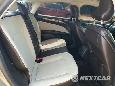 Zdjęcie 10 z 12 samochodu: 2019 FORD FUSION SE VIN:3FA6P0HD6KR247044 - miniatura