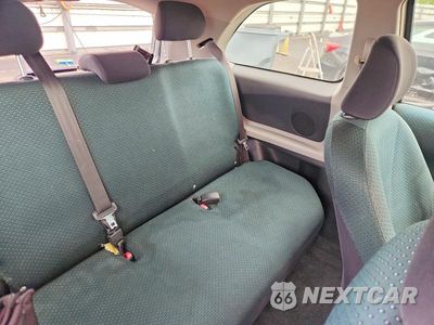 Zdjęcie 11 z 13 samochodu: 2007 TOYOTA YARIS VIN:JTDJT923X75066141 - miniatura