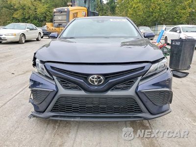 Piąte zdjęcie samochodu w środku: 2022 TOYOTA CAMRY SE VIN:4T1G11AK4NU714176 - miniatura