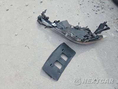 Zdjęcie 12 z 13 samochodu: 2020 TOYOTA COROLLA LE VIN:JTDEPRAE6LJ088177 - miniatura