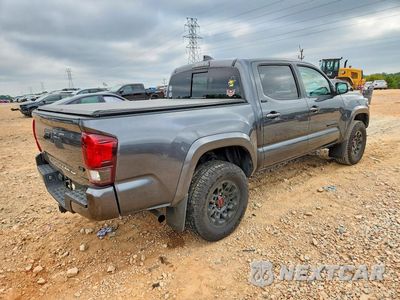 Trzecie zdjęcie samochodu z tyłu: 2022 TOYOTA TACOMA SR5 V6 VIN:3TMAZ5CN6NM180278 - miniatura