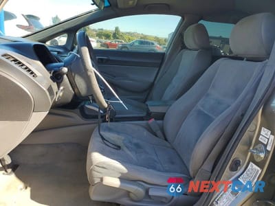 Zdjęcie 7 z 13 samochodu: 2007 HONDA CIVIC LX VIN:2HGFA16547H312202 - miniatura