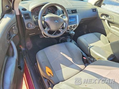 Zdjęcie 8 z 12 samochodu: 2006 FORD FOCUS SE VIN:1FAFP31N06W141552 - miniatura