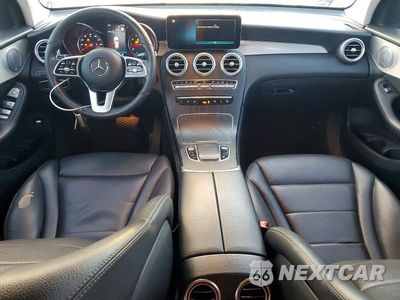 Zdjęcie 8 z 13 samochodu: 2020 MERCEDES-BENZ GLC 300 VIN:W1N0GBDB3LFB25398 - miniatura