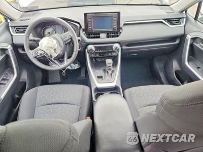 Zdjęcie 8 z 13 samochodu: 2021 TOYOTA RAV4 XLE VIN:2T3P1RFV3MC219475 - miniatura