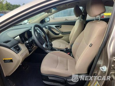 Zdjęcie 7 z 12 samochodu: 2016 HYUNDAI ELANTRA SE VIN:5NPDH4AE4GH656081 - miniatura