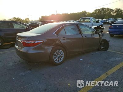 Trzecie zdjęcie samochodu z tyłu: 2016 TOYOTA CAMRY LE VIN:4T4BF1FK7GR574069 - miniatura