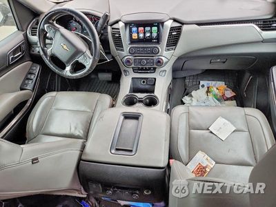 Zdjęcie 8 z 13 samochodu: 2019 CHEVROLET SUBURBAN K1500 LT VIN:1GNSKHKCXKR160742 - miniatura